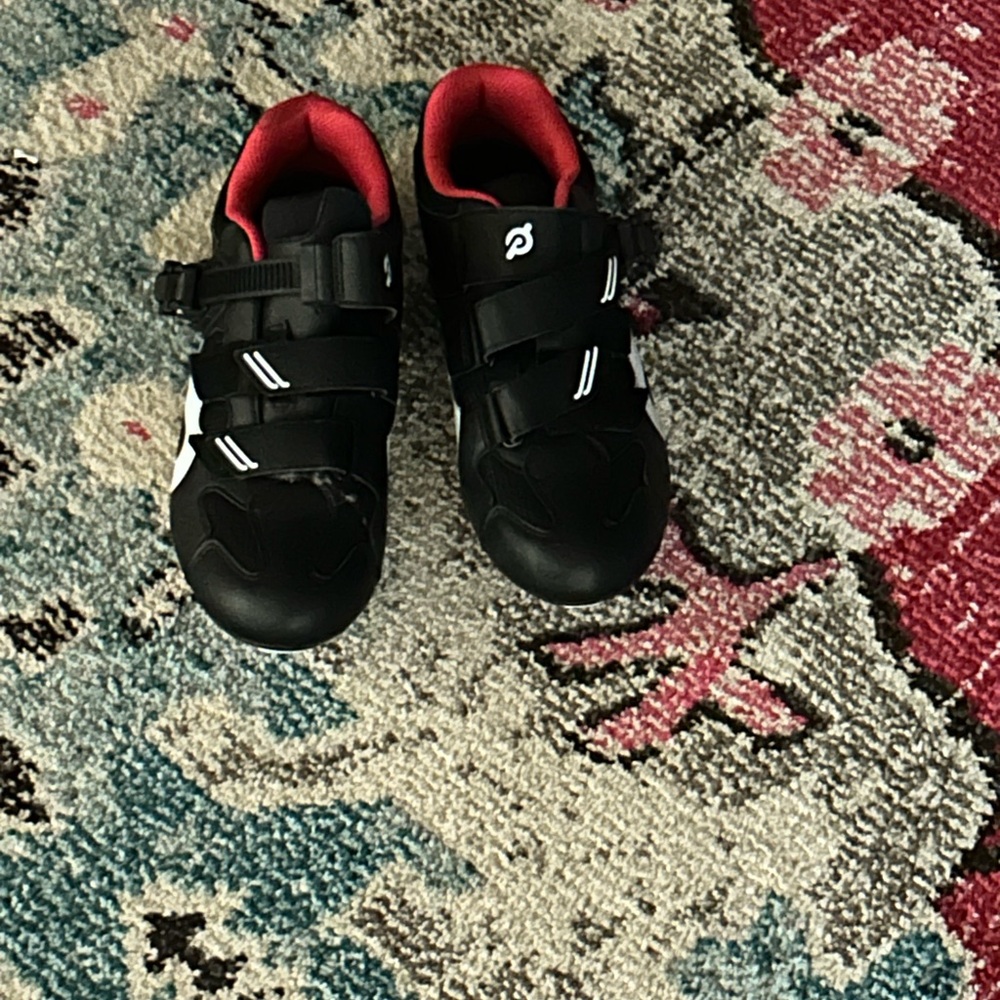 Kids Black and Red Cycling Shoes